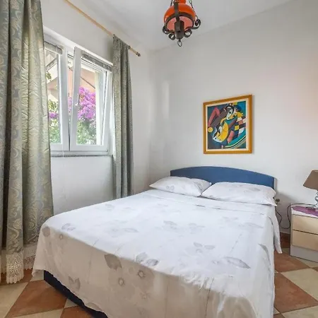 In With Sea View, Terrace, Air Conditioning, Wifi 5046-2